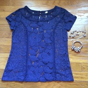 💗 BOGO 💗 Navy Lace Blouse